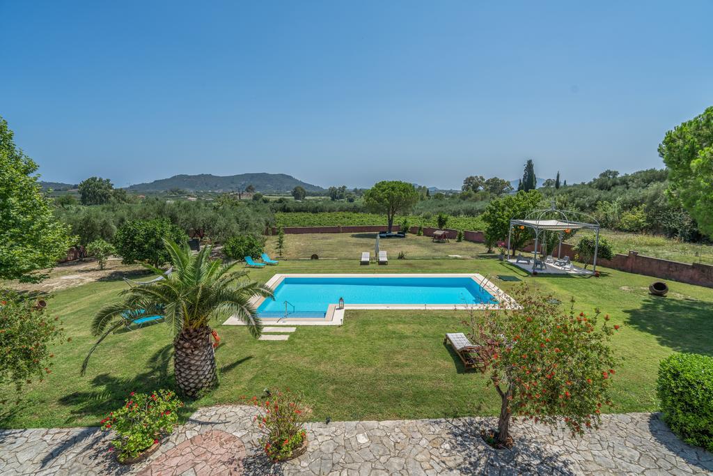 Villa Sarakino House Of Literature Agios Dimitrios  Esterno foto