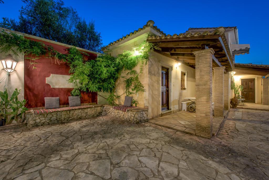 Villa Sarakino House Of Literature Agios Dimitrios  Esterno foto